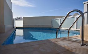 Blubay Apartments By St Hotels Gzira Malta