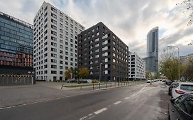 Luxurious Apartments With Balcony & Parking Gwiazdzista Wroclaw By Renters