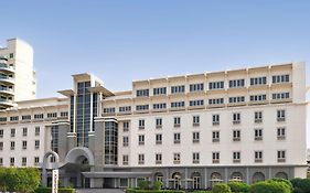 Mövenpick Hotel&Apartments Bur Dubai