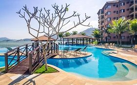 Angra dos Reis - Apartamentos com Vista para o mar OU para piscina Condomínio Porto Bali