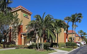 Extended Stay America Suites - Boca Raton - Commerce  United States