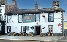 Crown And Cushion Appleby