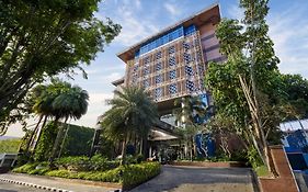 Royal Surakarta Heritage Hotel 5*