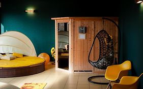 Design Hotel Romantick  3*