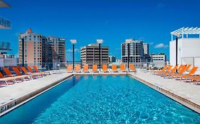 Aloft Sarasota Apartments 4*