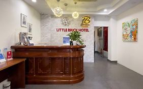 Little Brick Saigon Hotel  2*