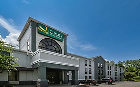 Quality Inn And Suites Matthews Nc 3*