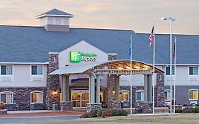 Holiday Inn Express Monticello Arkansas 2*
