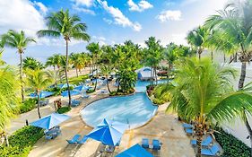 Courtyard Isla Verde Beach Resort 4*