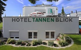 Hotel Tannenblick  3*