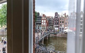 Canal View B&B Amsterdam