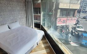 406 Inn Taipei