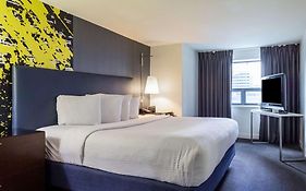 Comfort Inn & Suites Baltimore Inner Harbor  3* United States