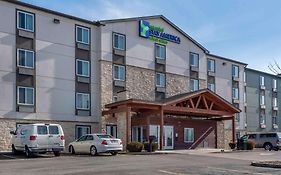 Woodspring Suites Pittsburgh Cranberry 4*