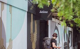 Hotel Selina San Jose