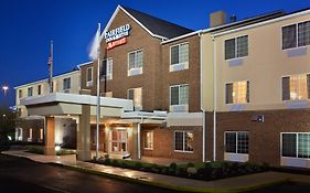 Fairfield Inn And Suites Cincinnati Eastgate 3*