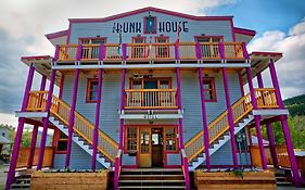 The Bunkhouse Hotel Dawson City 3* Canada