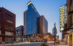 The Hyatt Downtown Indianapolis 3*