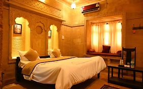 Hotel Navodaya Jaisalmer 2*
