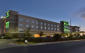Holiday Inn And Suites San Antonio Northwest 3*