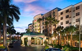 Courtyard Fort Lauderdale Airport And Cruise Port 3*