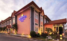 Microtel By Wyndham Davao Hotel 3* Philippines