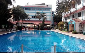 Ramanashree California Resort Bangalore 3*