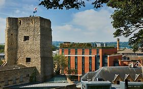 Courtyard By Marriott Oxford City Centre 4*