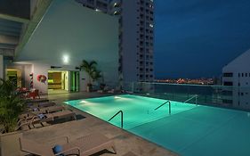 Hampton By Hilton Cartagena 3*