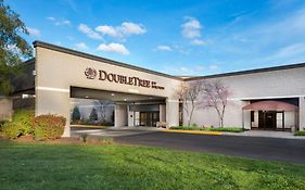 Doubletree By Hilton Lawrence