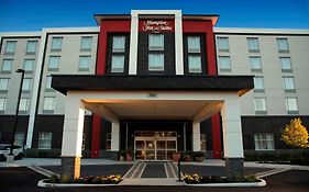 Hampton Inn & Suites By Hilton Thunder Bay