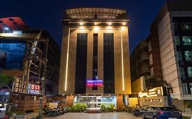 Hotel Kalinga Indore 3*