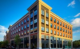 Hampton Inn And Suites Portsmouth Downtown 3*