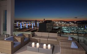 H Hotel Los Angeles, Curio Collection By Hilton 4*