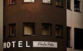 Hotel Porta Palio  3*