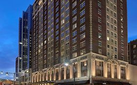 Hotel Phillips Kansas City, Curio Collection By Hilton