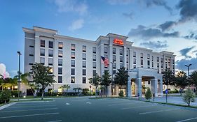 Hampton Inn & Suites Orlando Intl Dr N 3*