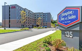 Hampton Inn & Suites Boston/waltham  United States