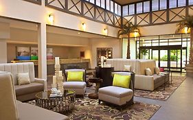 Doubletree By Hilton Hotel Tampa Airport Westshore 3*