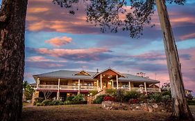 Robyn'S Nest Lakeside Resort