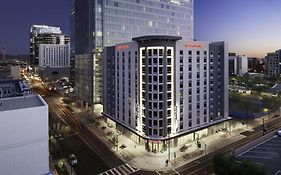Hampton Inn & Suites Phoenix Downtown 3*