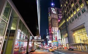 Hilton Garden Inn New York Times Square Central 3*