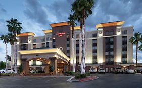 Hampton Inn Tropicana Las Vegas 3*