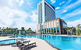 Muong Thanh Luxury Hotel
