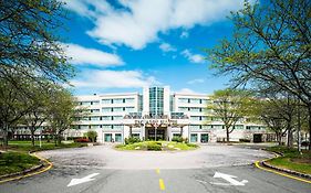 Embassy Suites In Parsippany Nj 4*