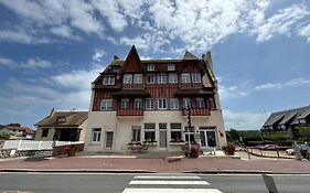 Hotel De La Mer - Blonville Sur Mer