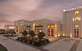 Hotel Doubletree By Hilton Agra 5*