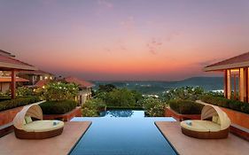 Hilton Goa Resort Candolim  5* India