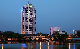 Hilton Colombo Residence   Sri Lanka