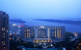 Hilton Nanjing Riverside 4*